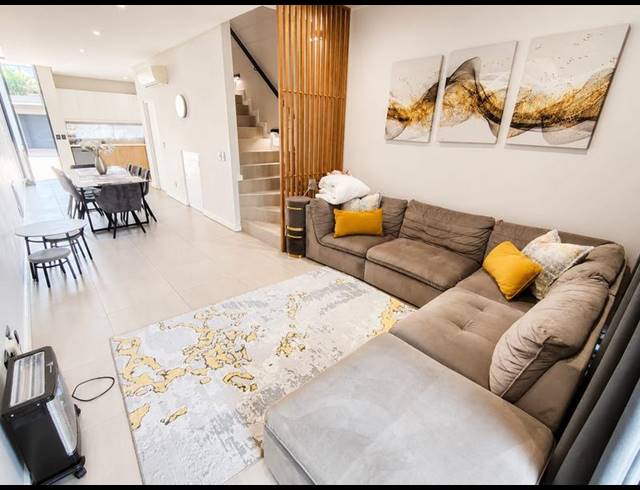 2 BEDROOM TOWNHOUSE FOR SALE IN SIBAYA PRECINCT